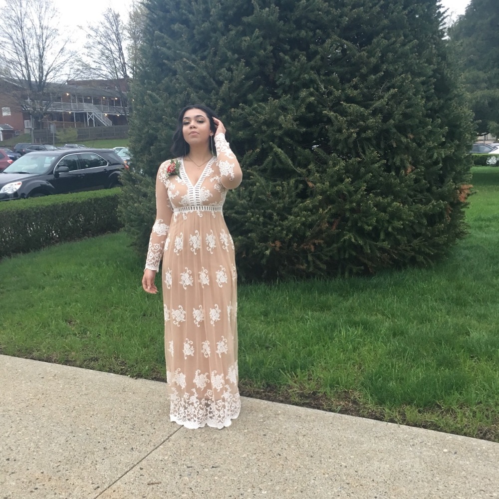 Dress worn once
